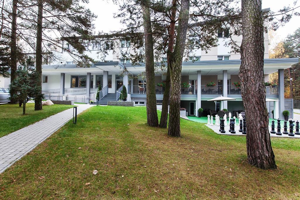 Hotel Inwest Osrodek Szkoleniowo-Wypoczynkowy Smardzewice Exterior foto