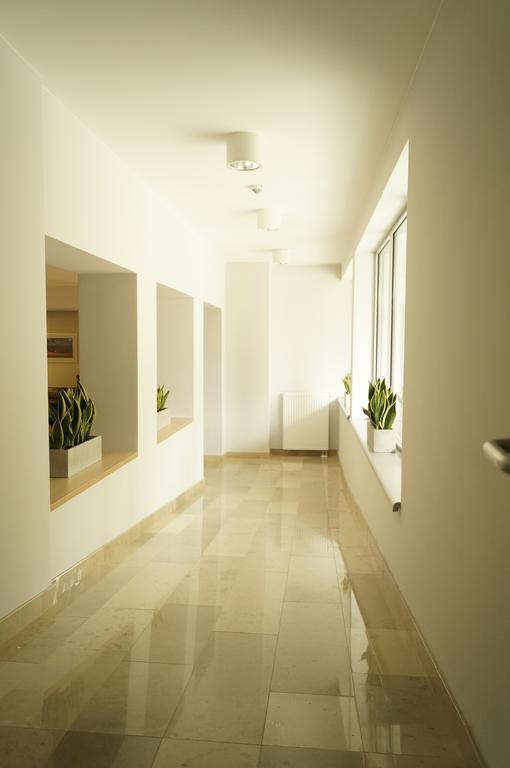 Hotel Inwest Osrodek Szkoleniowo-Wypoczynkowy Smardzewice Exterior foto